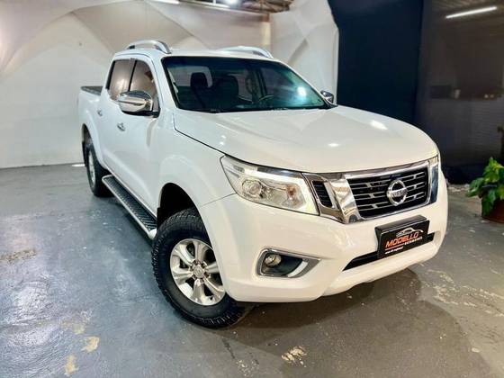 NISSAN FRONTIER 2.3 16V TURBO DIESEL LE CD 4X4 AUTOMÁTICO